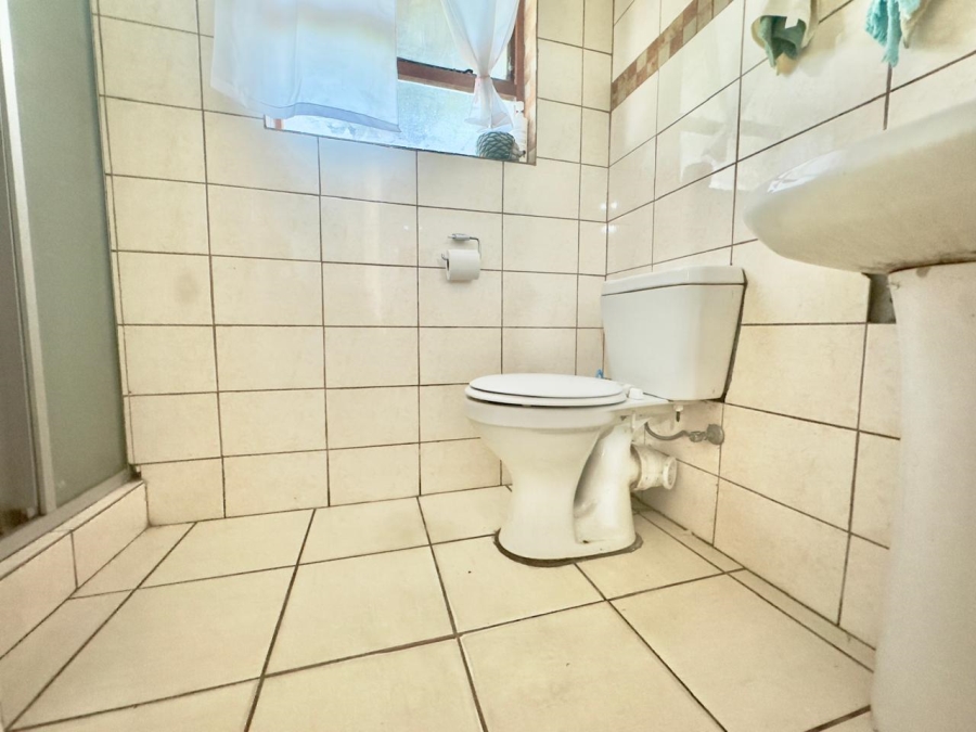 3 Bedroom Property for Sale in Electric City Western Cape